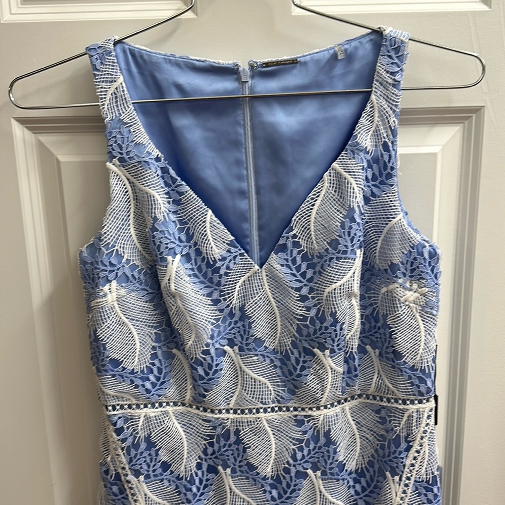 Elie Tahari size 8 dress